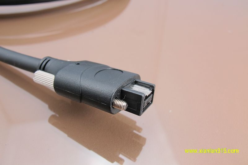 高柔1394cable
